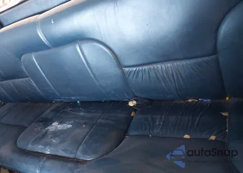 1997 Chevrolet C1500 Fleetside из США, поврежденный, VIN 2GCEC19R8V1117826